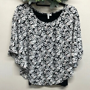 Elle Black Floral Dolman Sleeve Blouse L